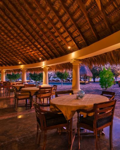 Restaurante-de-playa-en-rivas