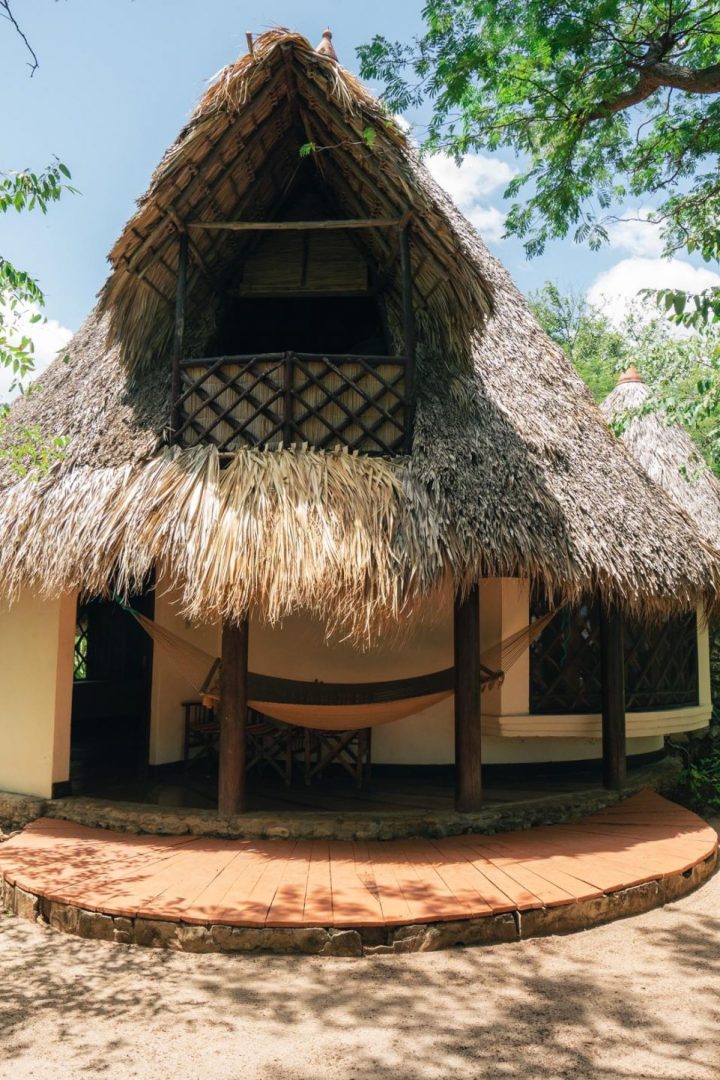 hoteles-de-playa-en-nicaragua-BUNGALOW